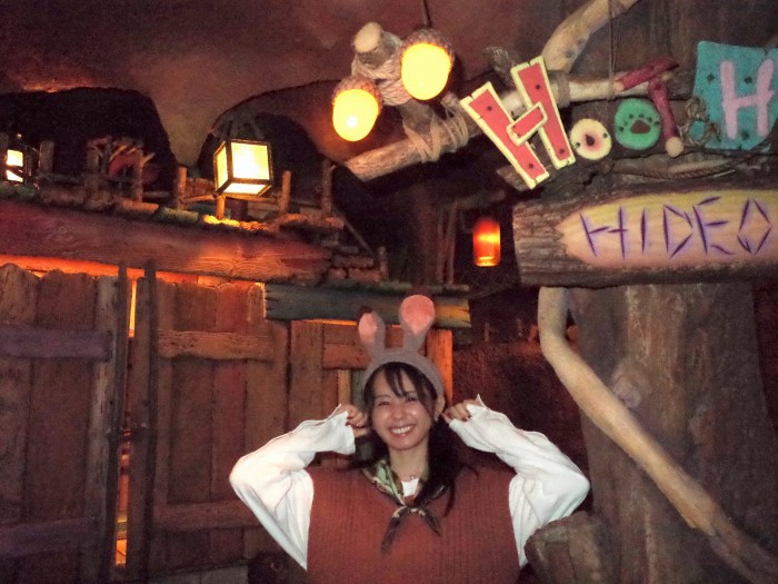 小池里奈 美尻でキュートな水着グラビア画像！