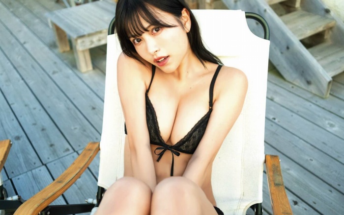 鈴木聖 Fカップが凄い水着＆下着グラビア画像！