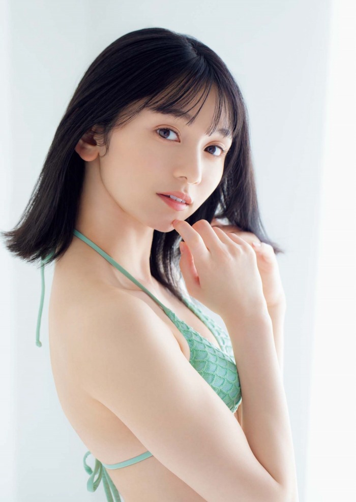 熊澤風花 キュートな水着グラビア画像ほか