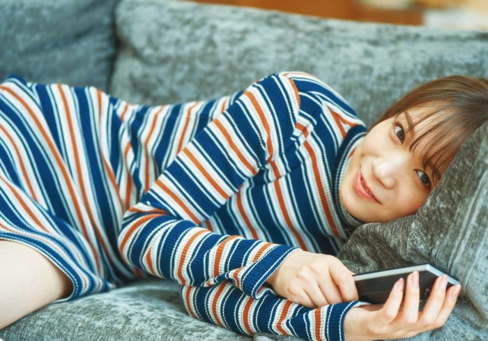 秋元真夏 激かわな水着・ランジェリー画像！