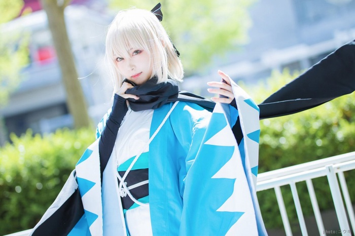 えい梨 美しいコスプレ＆水着グラビア画像！