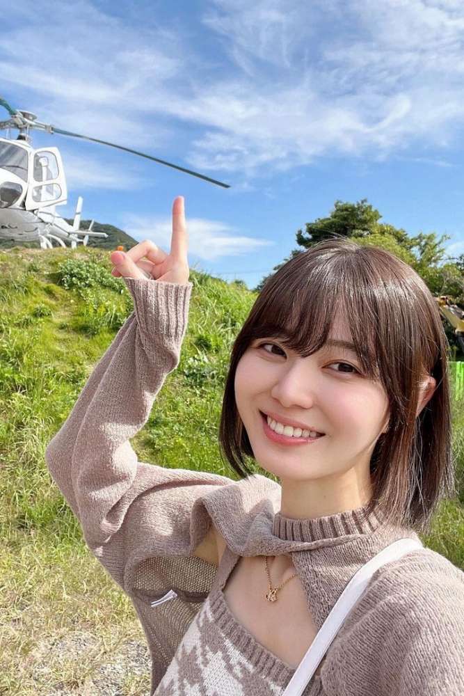 いけちゃん 細身でEカップの水着グラビア画像！