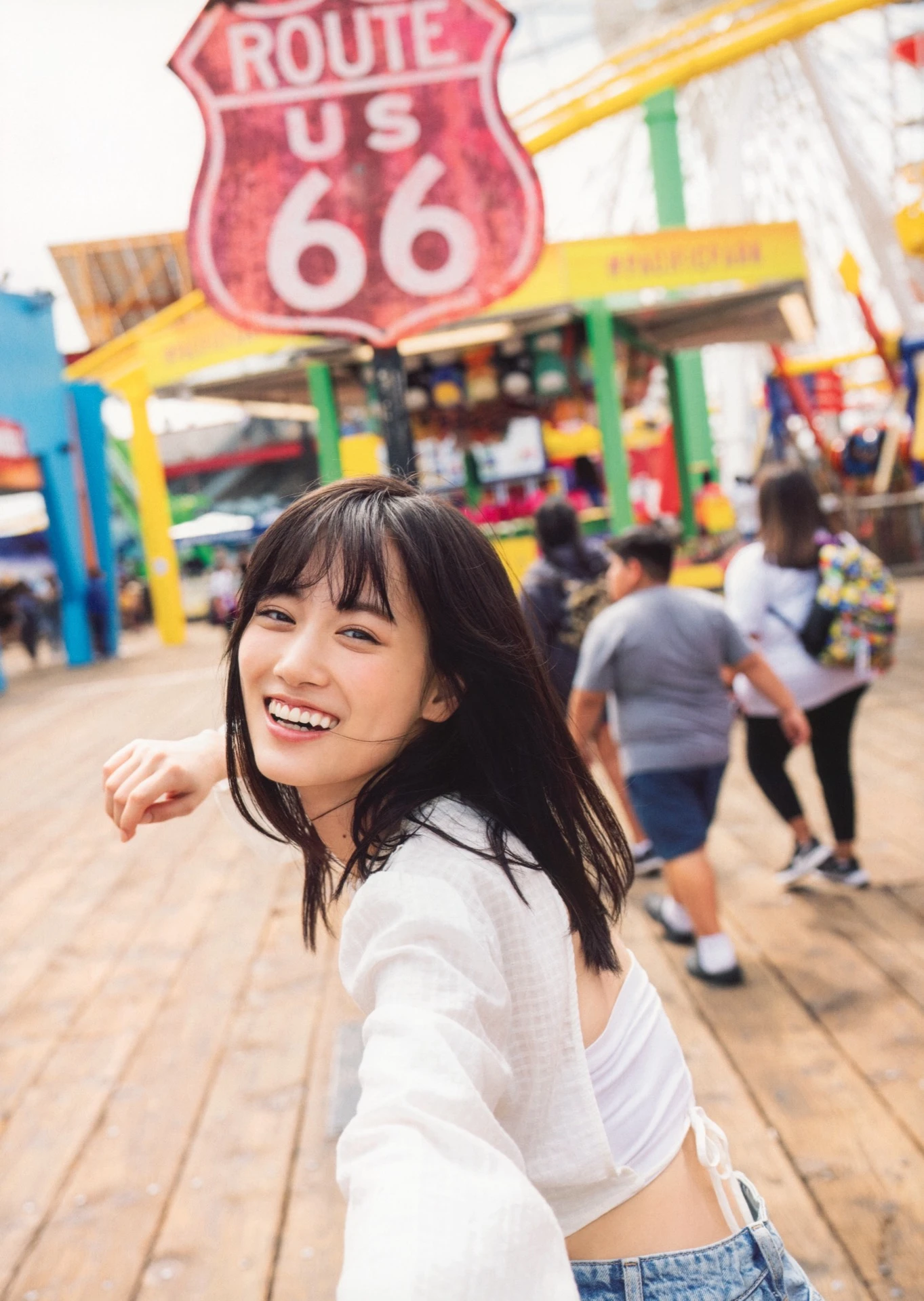 Mizuki Yamashita 山下美月, 2nd写真集 「ヒロイン」 Set.01