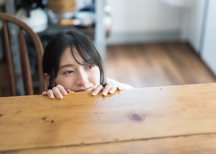 金村美玖 しっとりかわいい水着＆生脚画像！