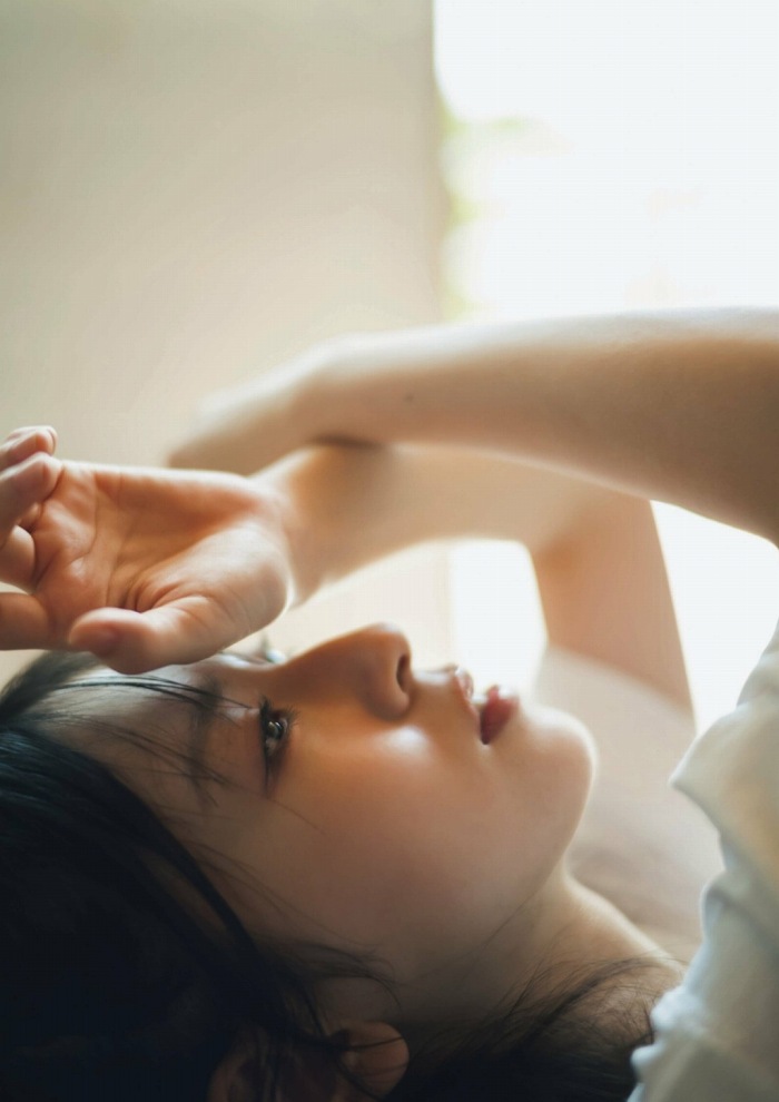 金村美玖 しっとりかわいい水着＆生脚画像！