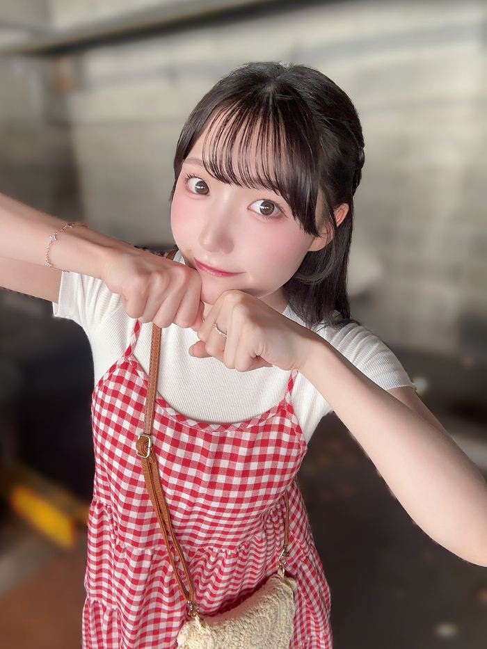 小日向優花 Iカップボインの水着グラビア画像！