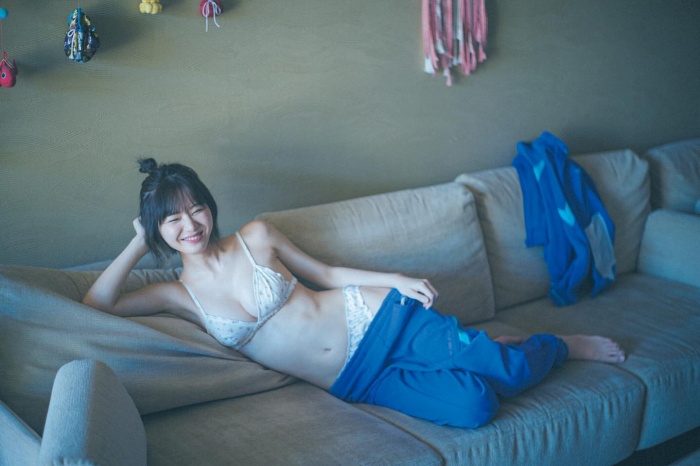 いけちゃん 細身でEカップの水着グラビア画像！