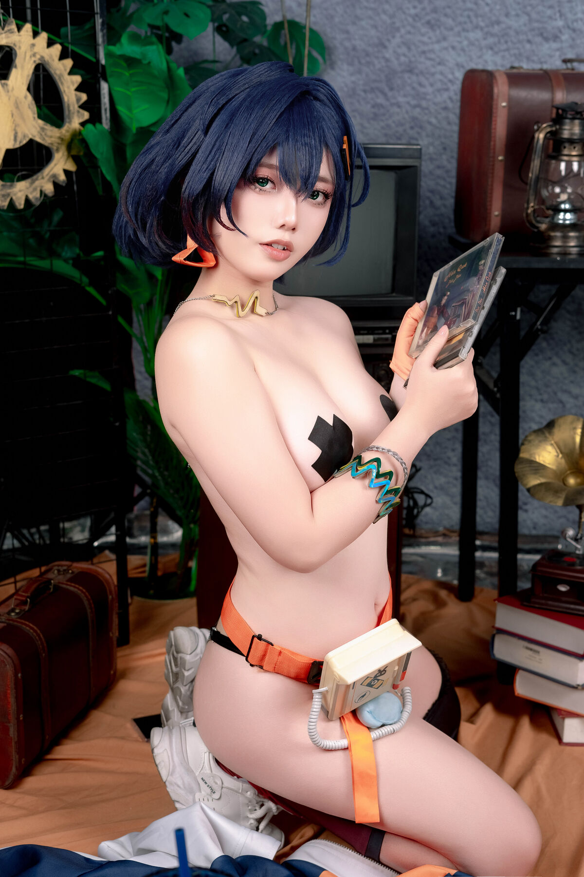 Coser@Messie Huang - Bella