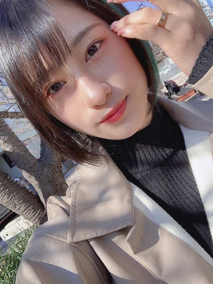 澄田綾乃 はみ出るFカップの水着グラビア画像！