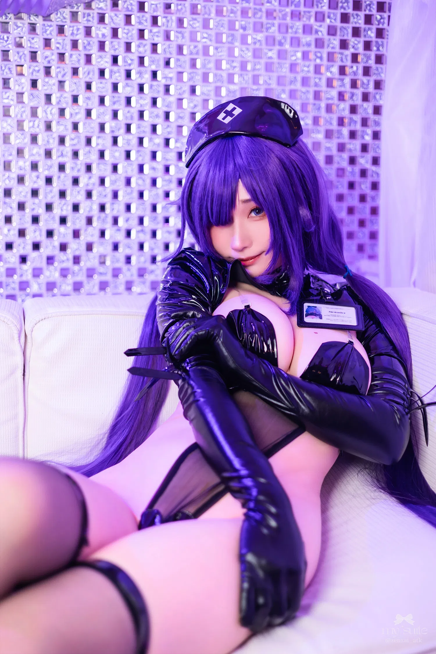 [Cosplay] Atsuki (あつき) - 碧蓝航线 莫加多尔＆雷根斯堡