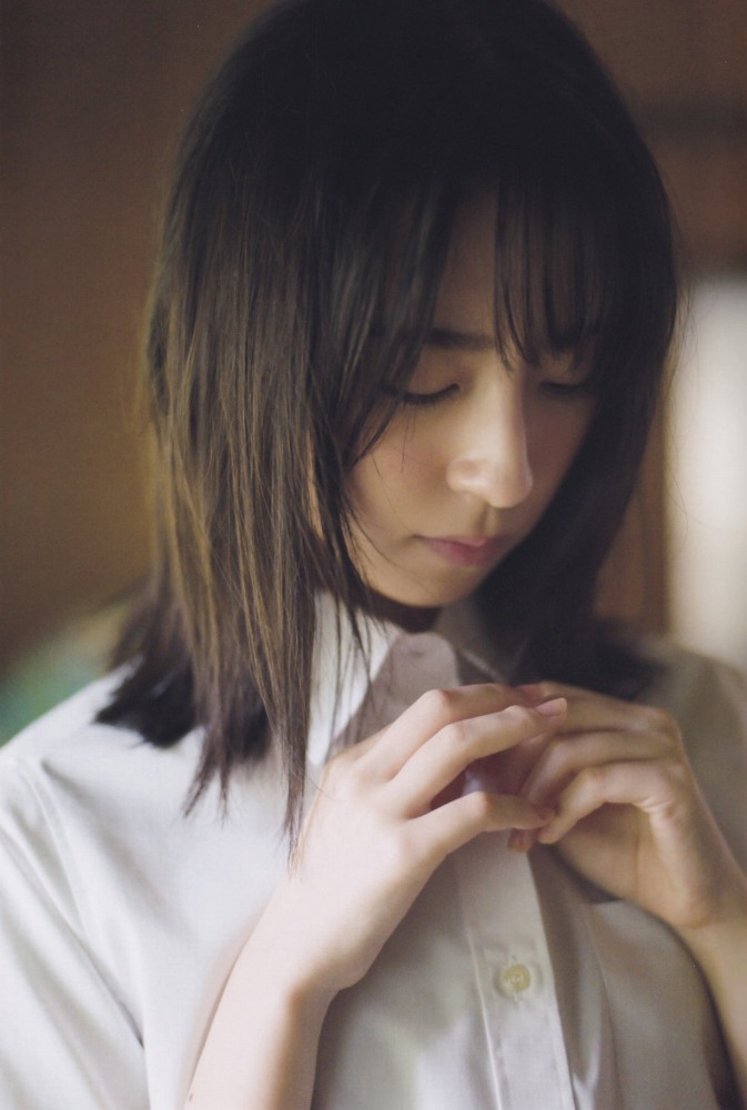 金村美玖 しっとりかわいい水着＆生脚画像！