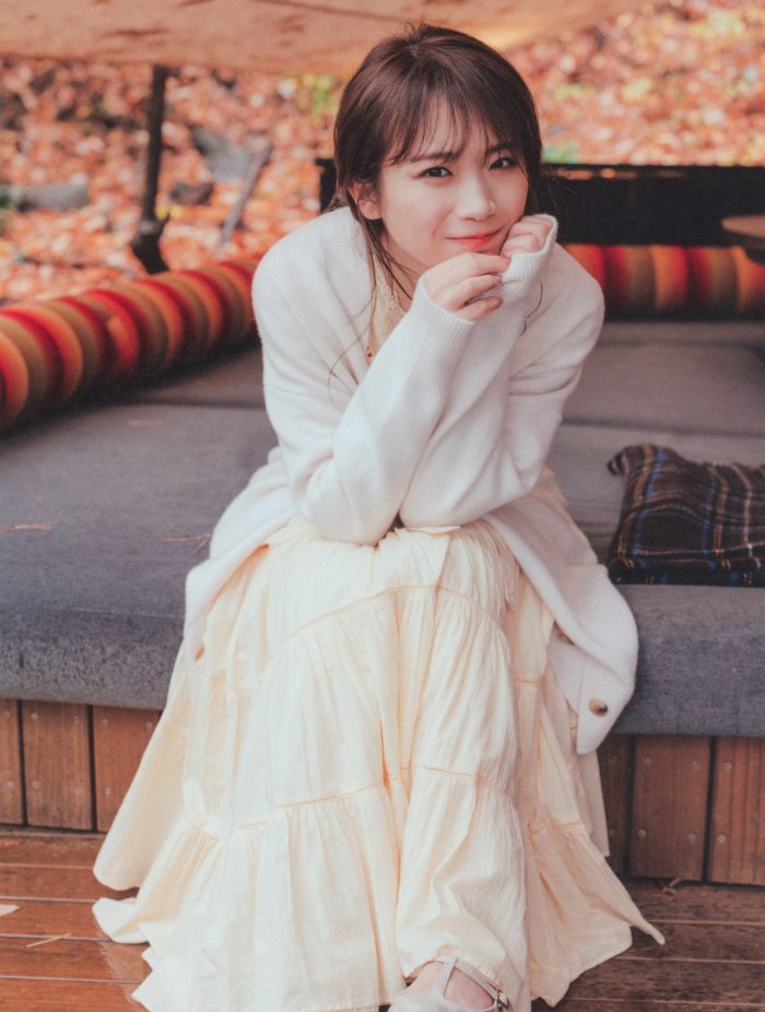 秋元真夏 激かわな水着・ランジェリー画像！