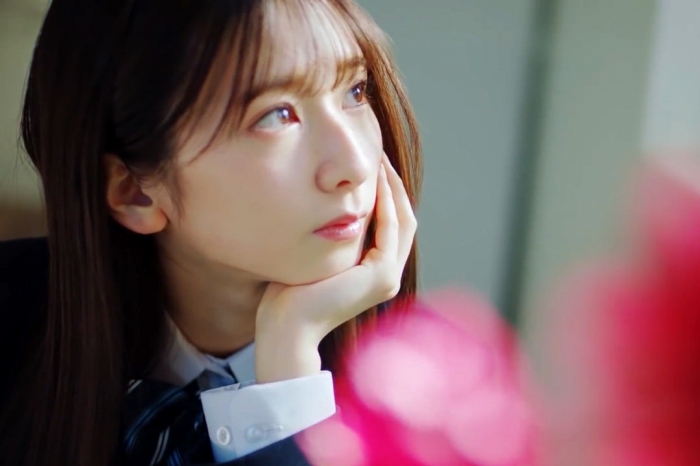 菅原咲月 すべすべ美脚の激かわグラビア画像！