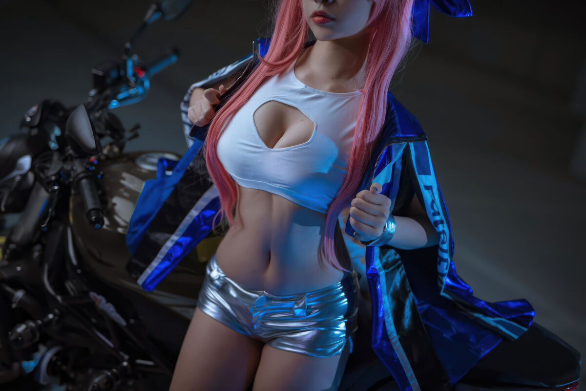 Coser@二佐Nisa - FGO 玉藻前赛车服