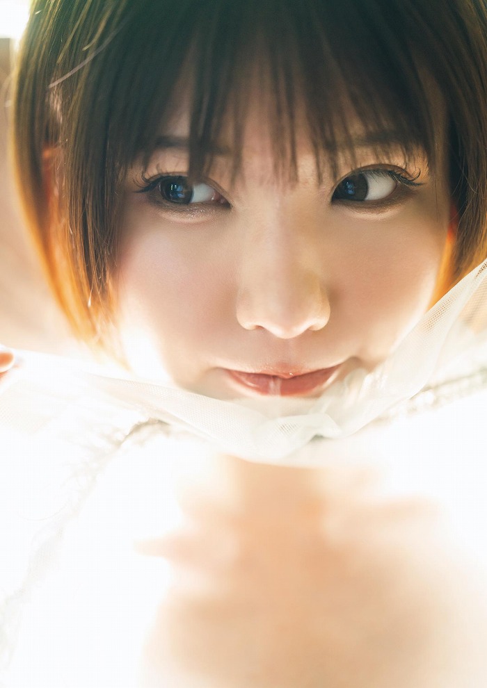 えなこ 過去のグラビア画像