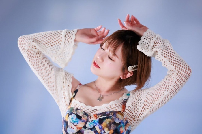 あらた唯 スタイル抜群の水着グラビア画像！