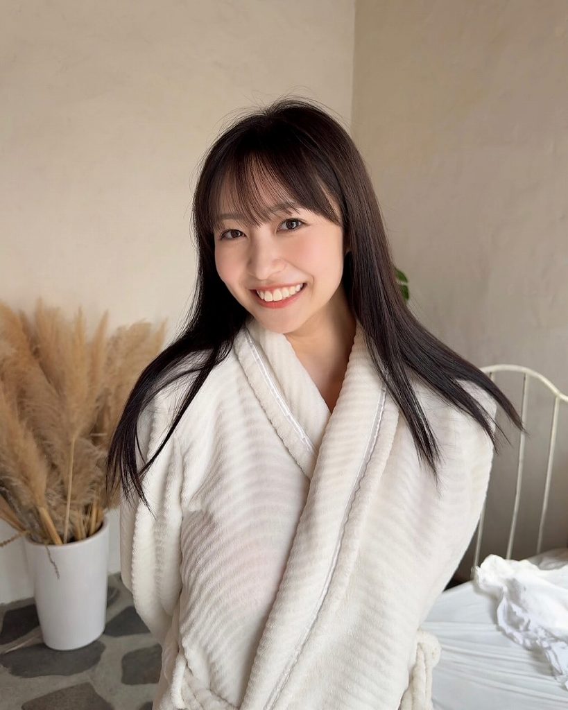 溝端葵 激かわボインな水着グラビア画像ほか！