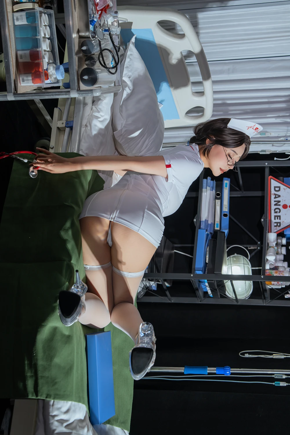 Cosplay 奈汐酱nice – 心动护士