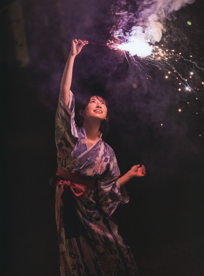 金村美玖 しっとりかわいい水着＆生脚画像！