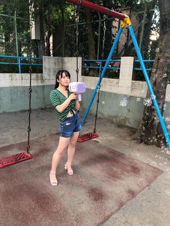 麻倉瑞季 おっぱいが大きい水着グラビア画像！