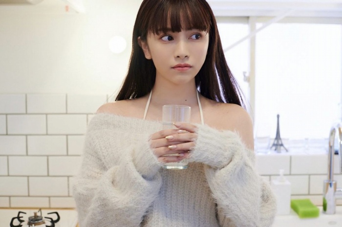 鈴木聖 Fカップが凄い水着＆下着グラビア画像！