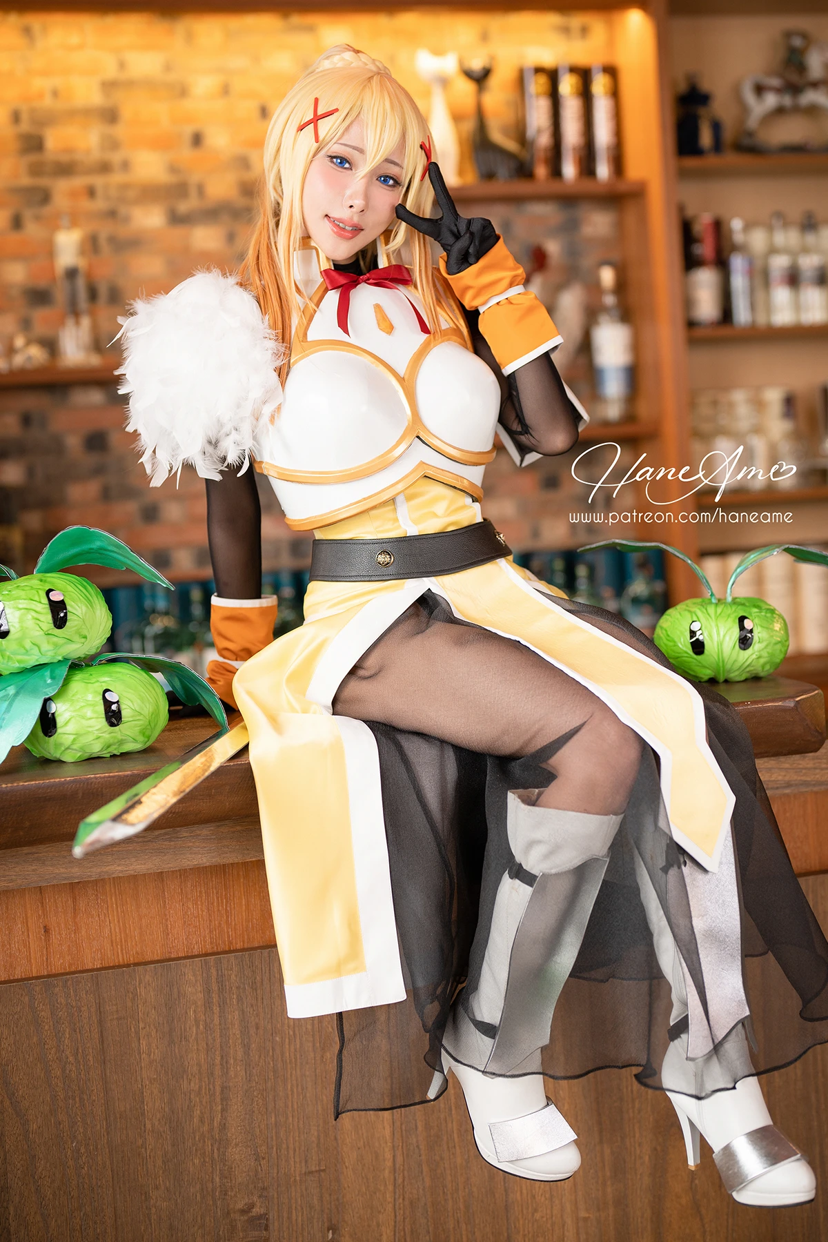 Cosplay HaneAme 雨波 – Konosuba Darkness