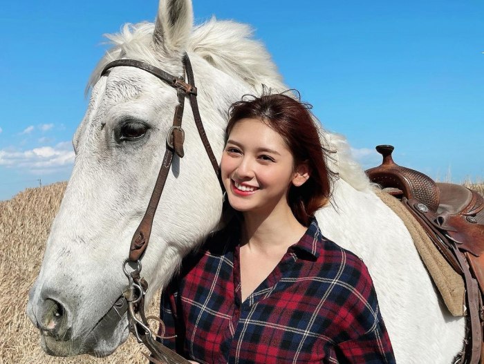 アンジェラ芽衣 素敵すぎ水着グラビア画像！