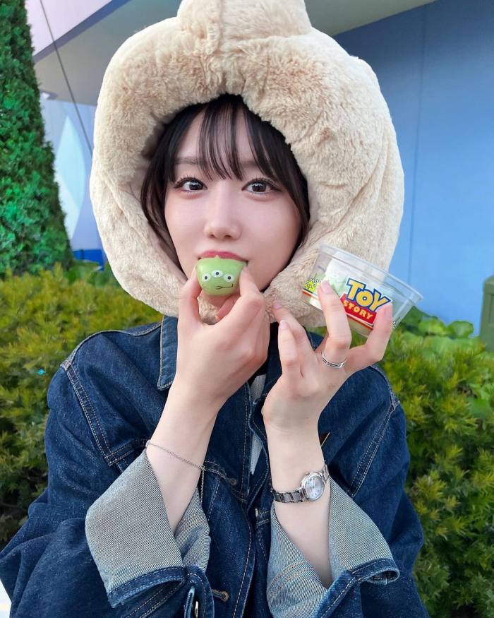 あらた唯 スタイル抜群の水着グラビア画像！