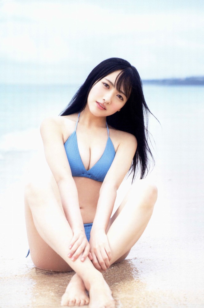 石田千穂 めちゃかわな水着グラビア画像！！