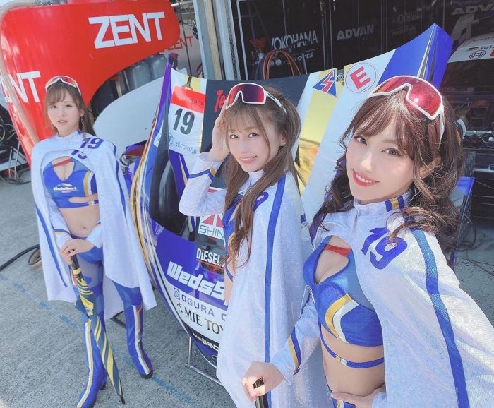 霧島聖子 Dカップお姉さんの水着グラビア画像！