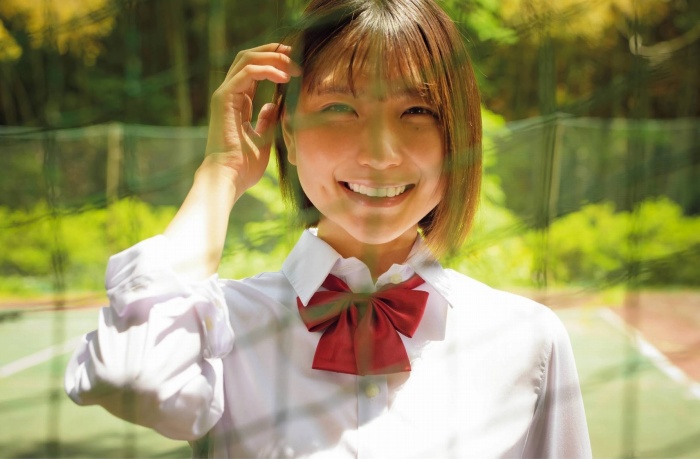 あまつまりな 脱ぎすぎ水着＆下着グラビア画像！