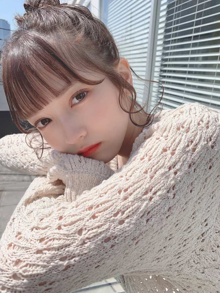 黒嵜菜々子 ふわふわボインの水着グラビア画像！