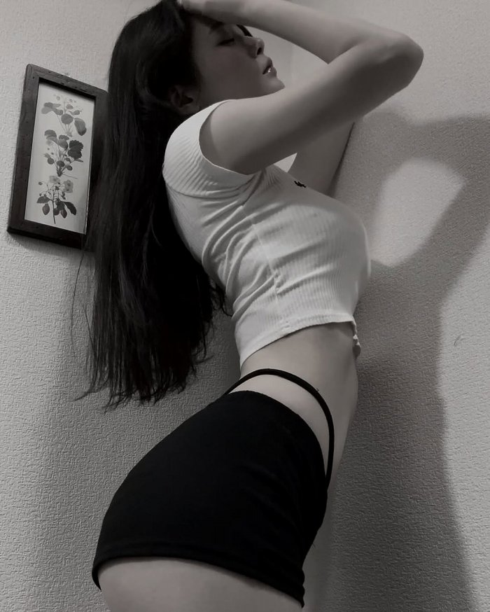 野村るな グラマラスな水着グラビア画像ほか！