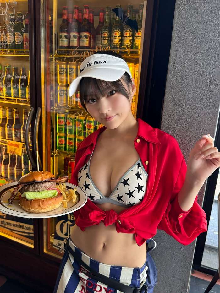 宇咲 ふわふわバストの水着グラビア画像他！