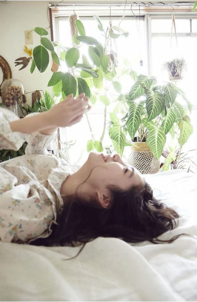 瑚々 スタイル抜群すぎる水着グラビア画像！