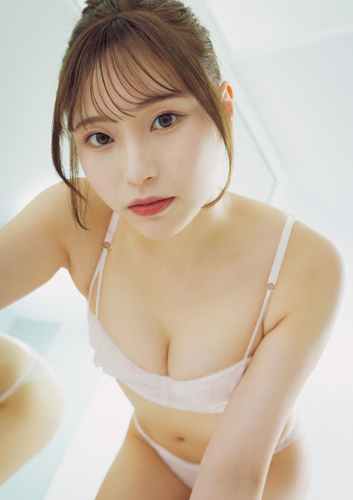 Saaya Kawagoe 川越紗彩 - 2025.10.24 川越紗彩１st写真集 なんとかなるなる 電子特典付き Part01