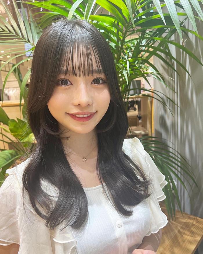 高鶴桃羽 激かわボインな水着グラビア画像！