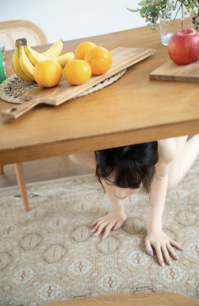 瀧本雫葉 Gカップ美乳のパイパンヌード画像！