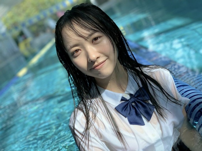 石田千穂 めちゃかわな水着グラビア画像！！