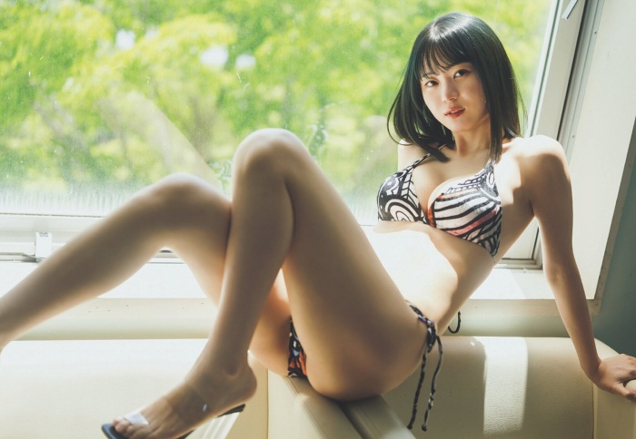 いけちゃん 細身でEカップの水着グラビア画像！