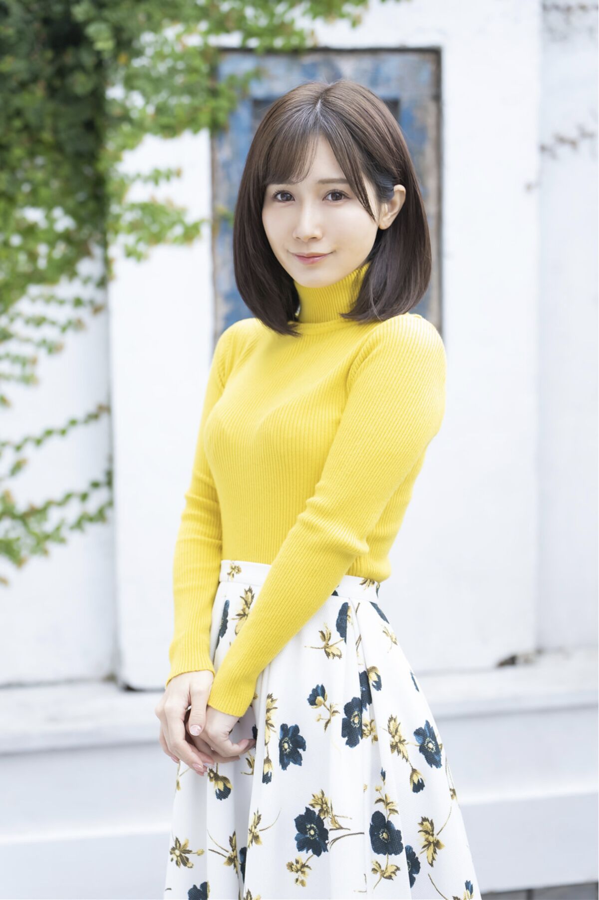Minami Kojima 小島みなみ - 週刊実話デジタル写真集 濃いの欲しいの