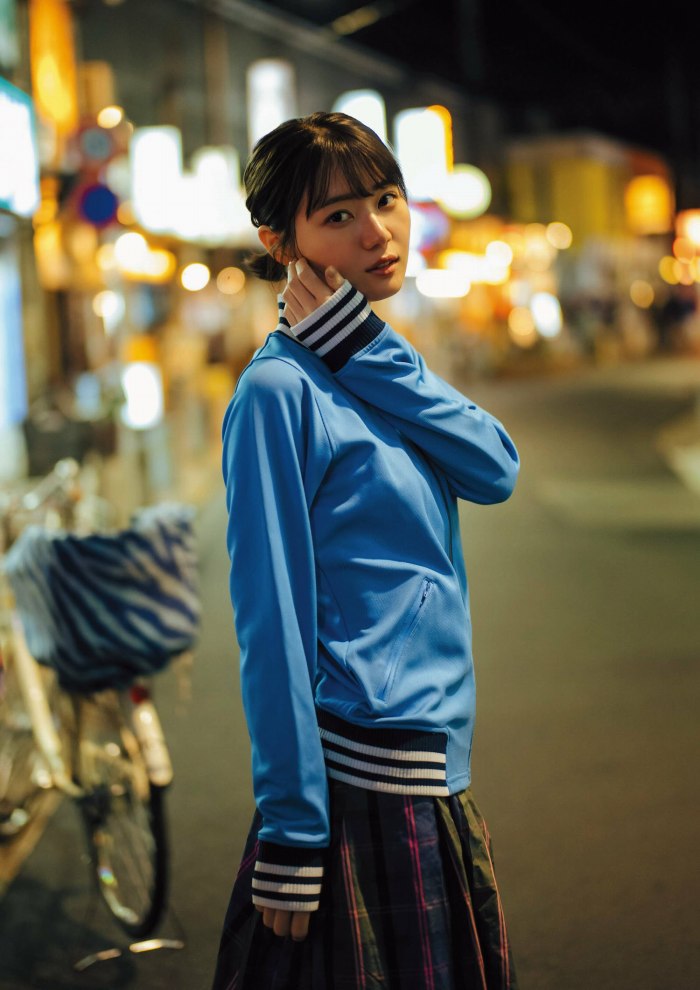 いけちゃん 細身でEカップの水着グラビア画像！