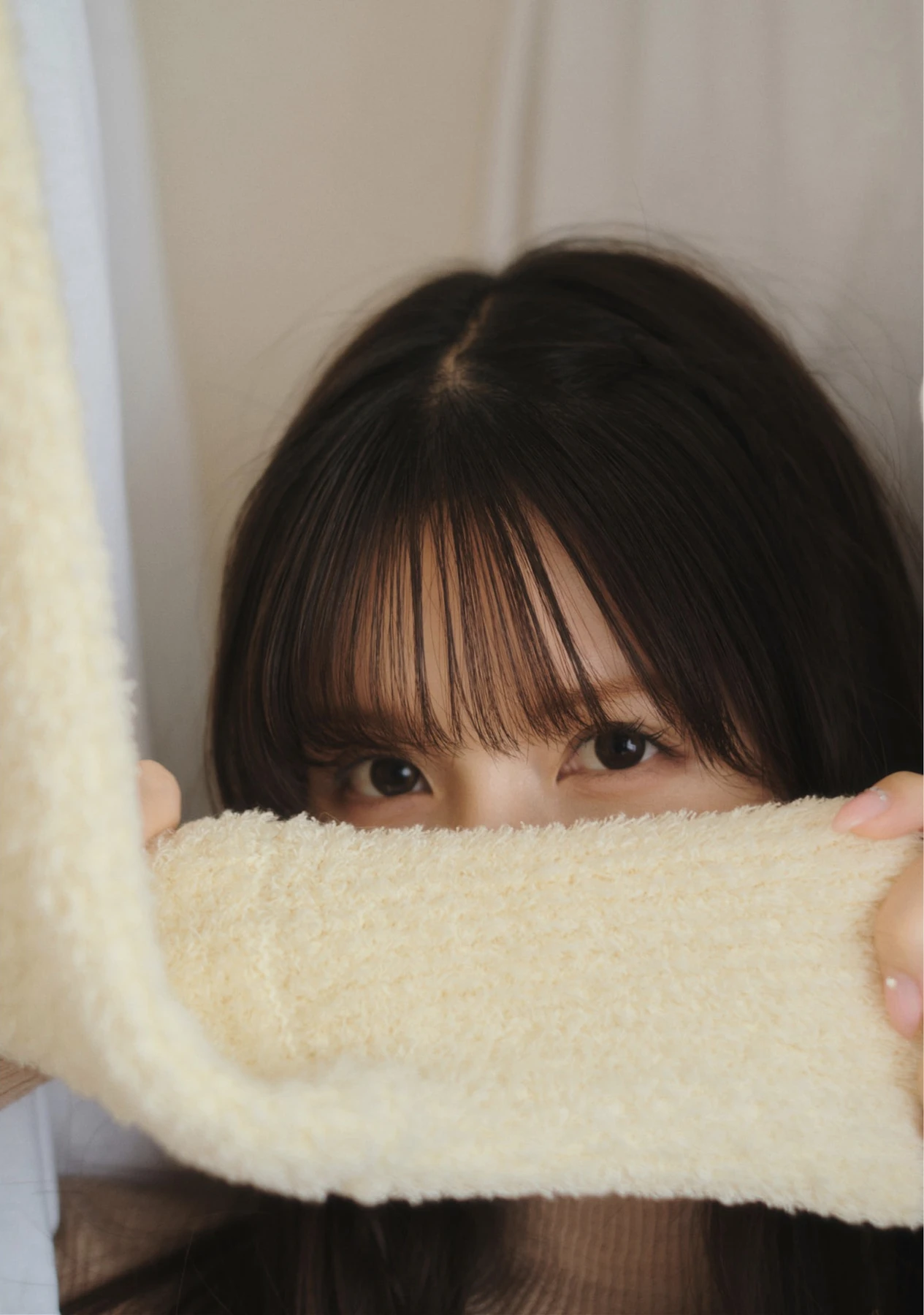 Momo Sakura 桜空もも, 写真集 「Trance Retinal とられち」 Set.01