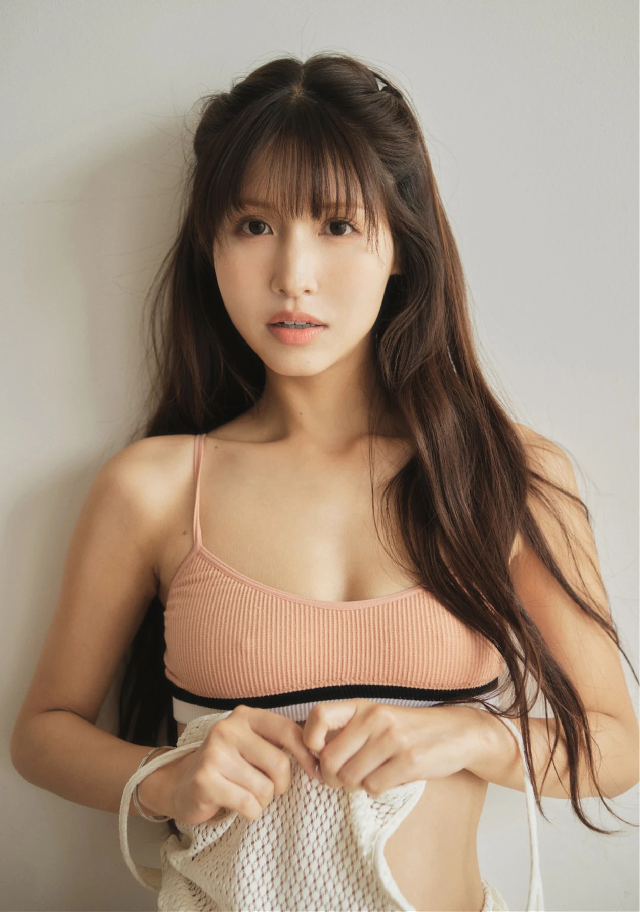 Momo Sakura 桜空もも, 写真集 「Trance Retinal とられち」 Set.01
