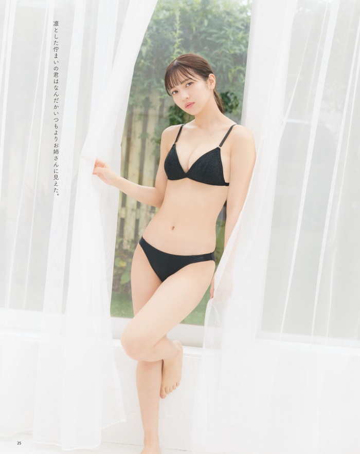 黒嵜菜々子 ふわふわボインの水着グラビア画像！