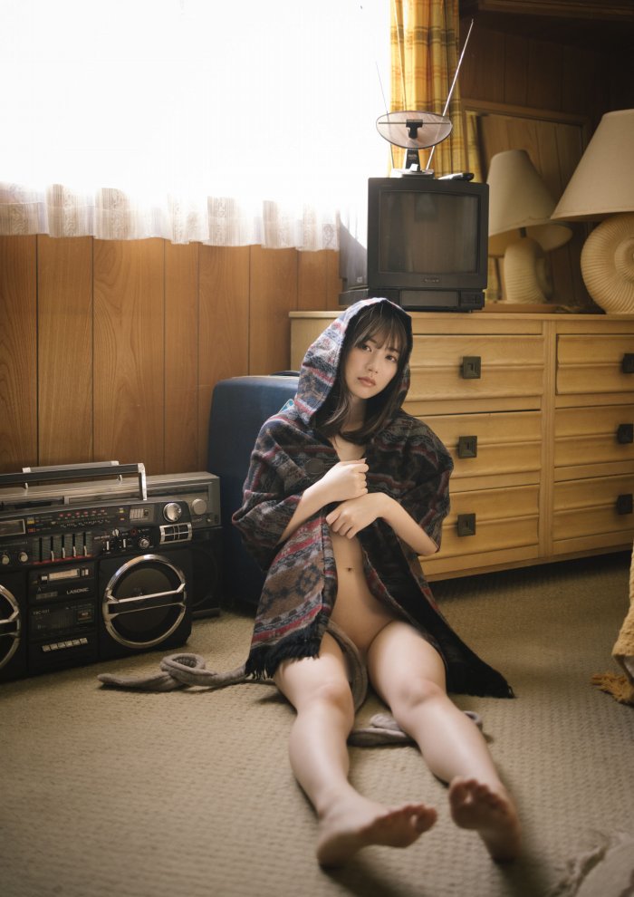 石川澪 Cカップおっぱいの激かわヌード画像！