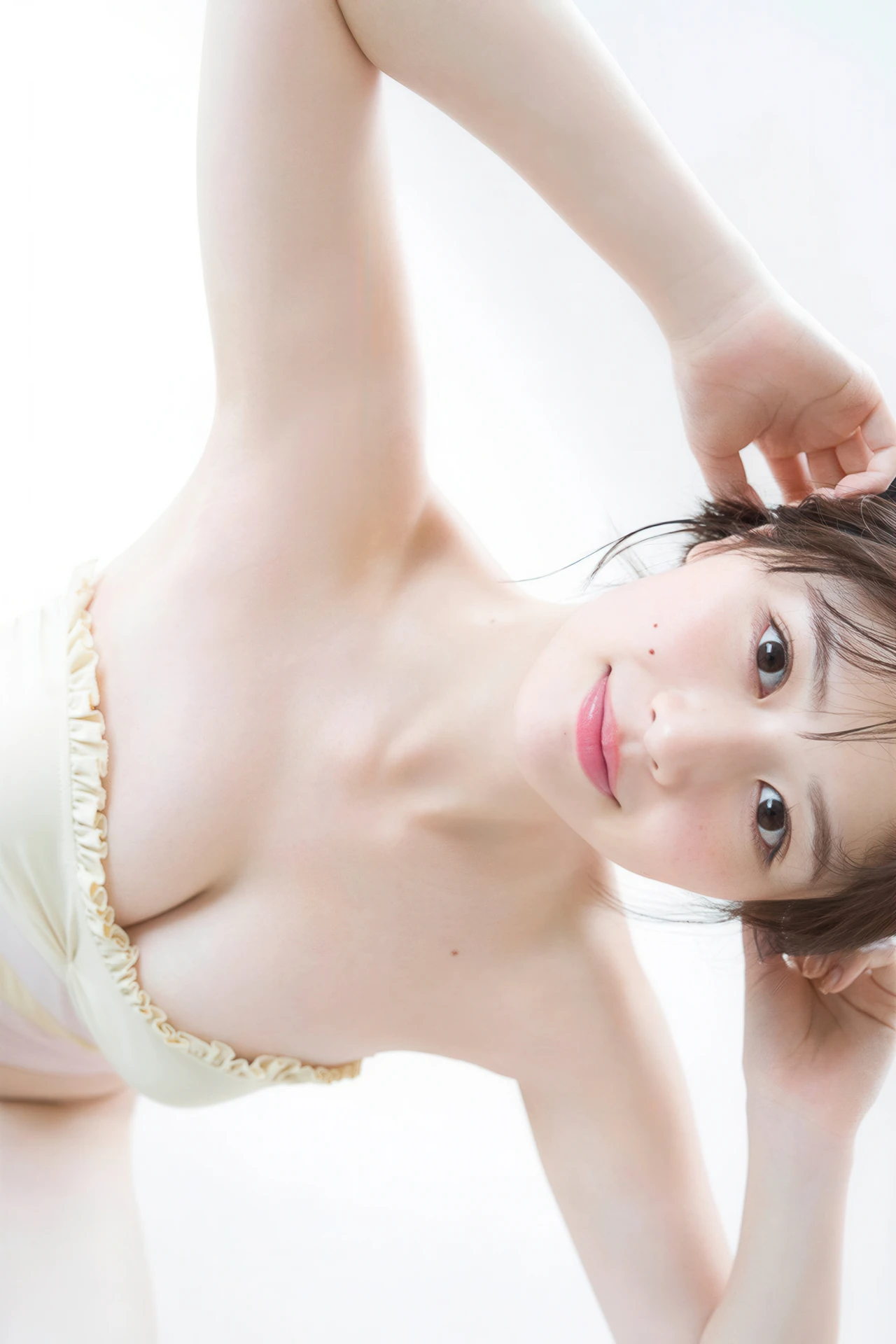 Yuzuha Saeki 冴木柚葉, FLASHデジタル写真集 「Lumiere」 Set.02