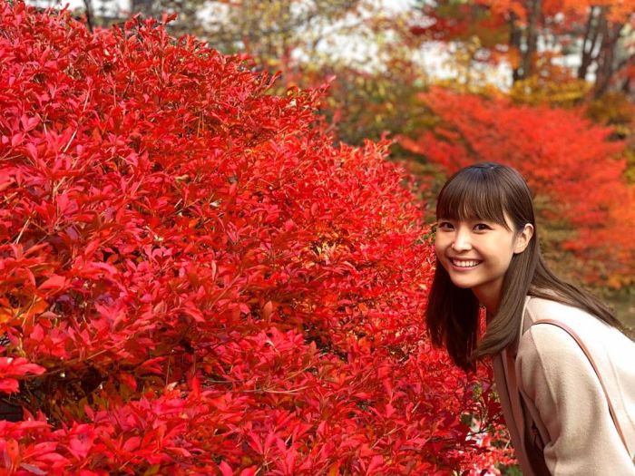 渡邊渚 おっぱいが凄い水着グラビア他画像！