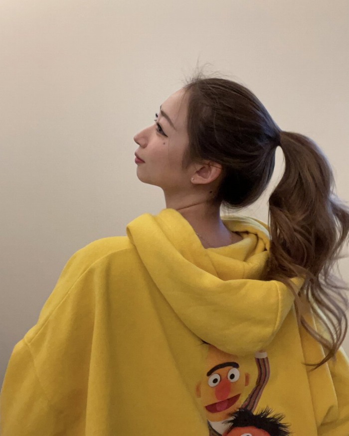 うらら 小顔美女の下着＆水着グラビア画像！