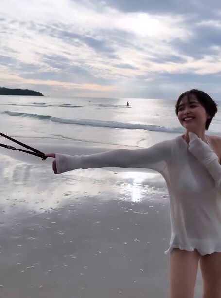 渡邊渚 おっぱいが凄い水着グラビア他画像！